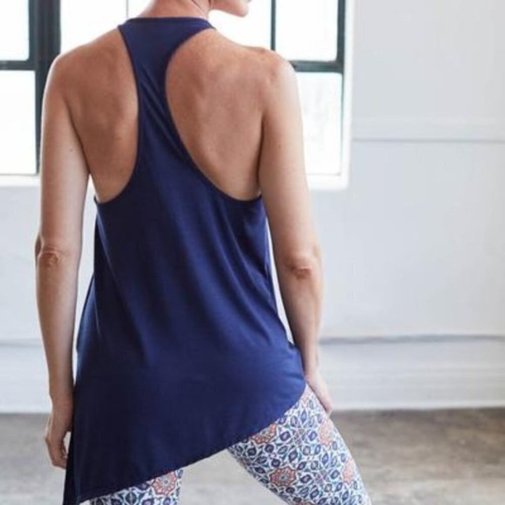 DYI Navy ASYMMETRIC FLOW TANK TOP S NWT